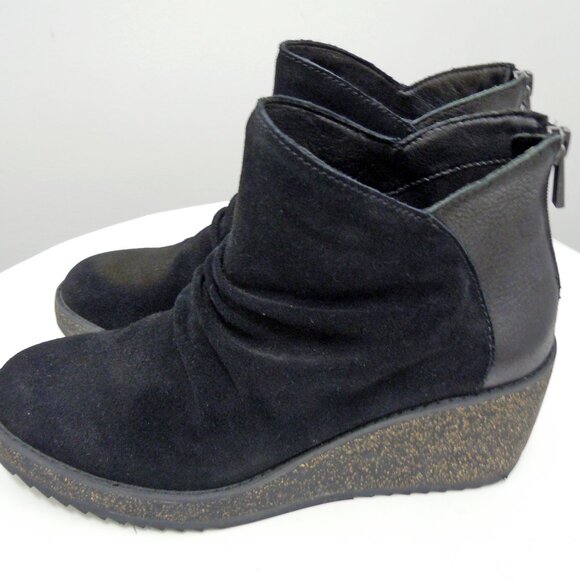 Aetrex Kara Ankle Wedge Boot Black, Size 38 - Picture 3 of 8